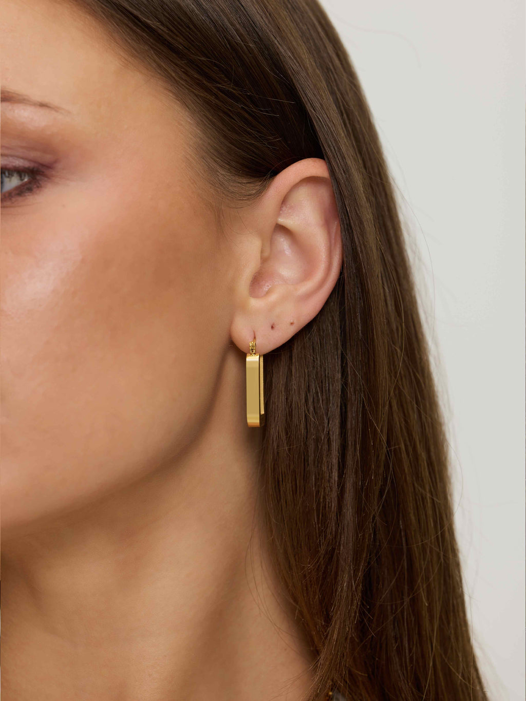 14K Gold Square Hoop Earrings