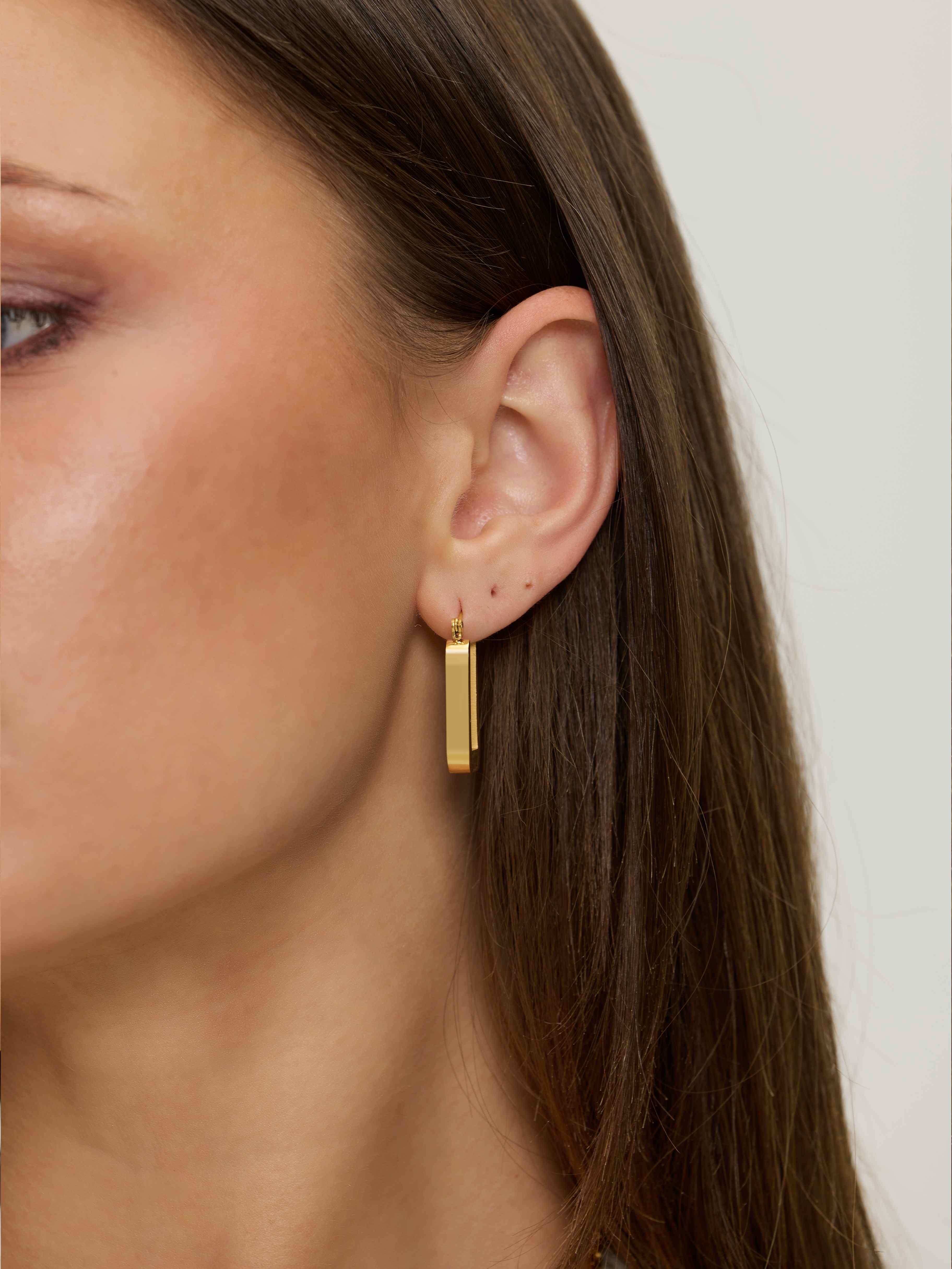 14K Gold Square Hoop Earrings